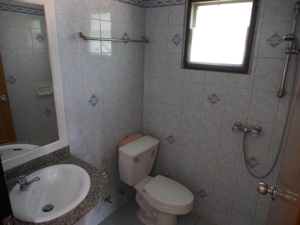 Waree'S Guesthouse Kata Beach  Zewnętrze zdjęcie