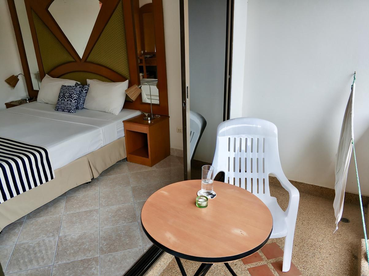Waree'S Guesthouse Kata Beach  Zewnętrze zdjęcie