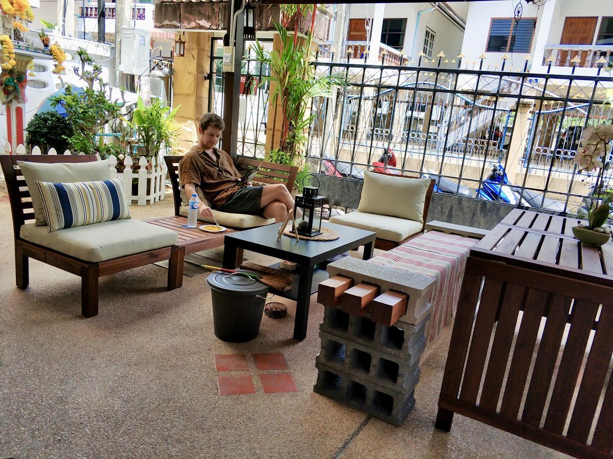 Waree'S Guesthouse Kata Beach  Zewnętrze zdjęcie